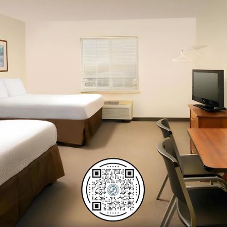 Woodspring Suites Lincoln Northeast I-80 Dış mekan fotoğraf