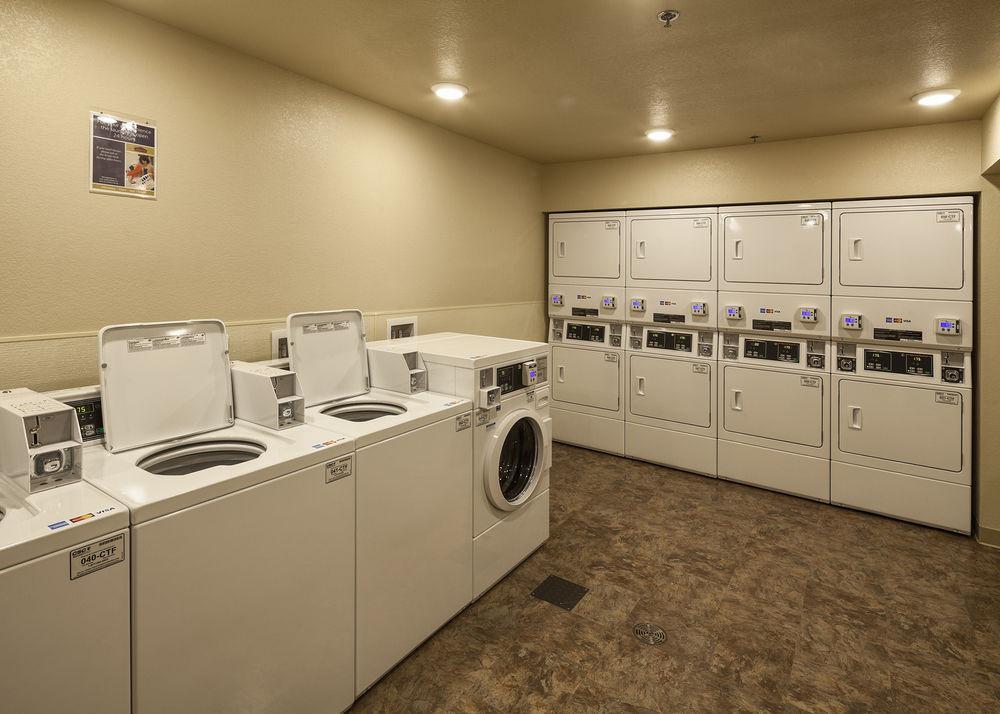 Woodspring Suites Lincoln Northeast I-80 Dış mekan fotoğraf